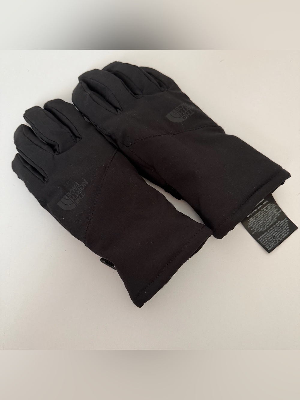 The North Face Black Women's Winter Glove Pair